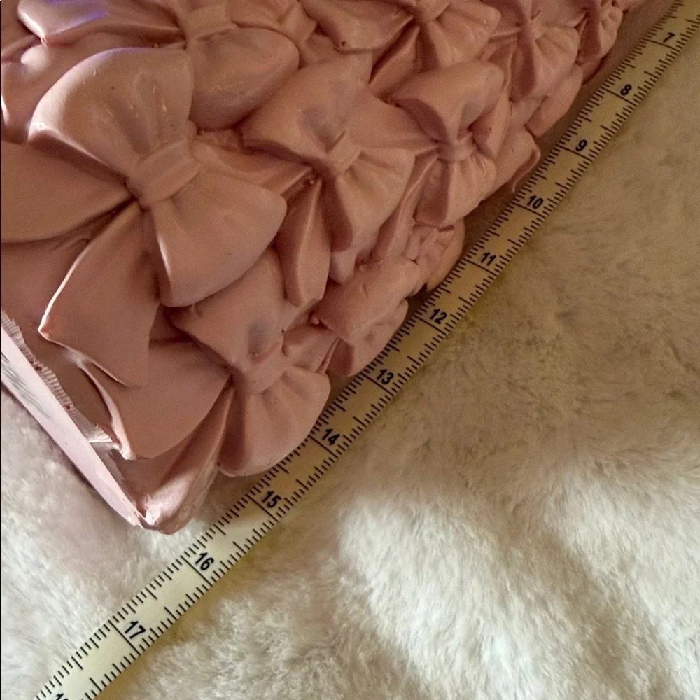 NEW Cupcakes & Cashmere Pink Bow  Tree